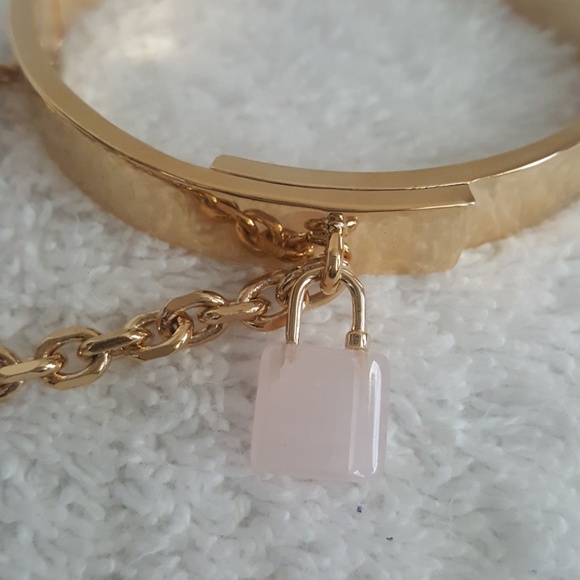 New Coach Padlock Chain Hinged Bangle - Picture 5 of 8